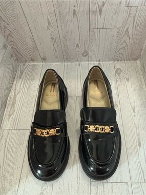 Sam Edelman Black Patent Loafers with Gold Hardware - Kids